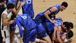 Mondiali, la festa sfrenata dell'Italia: la maglia di Giannelli, l'esultanza di Michieletto, Anzani scoppia di gioia