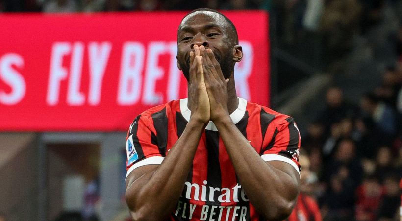 Milan, problemi in paradiso: Tomori probabile assente con la Juventus, prova del nove per il mercato di Tare