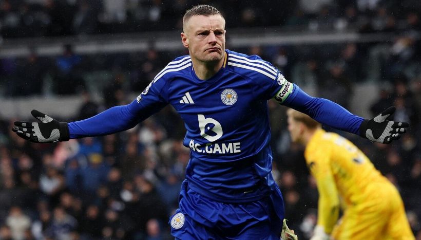 Cremonese: Vardy, l'emozione per la maglia di Vialli, il retroscena su Ranieri e l'ultima scommessa