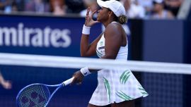 US Open, pazza Krejcikova: annulla 8 match point e batte Townsend! Djokovic asfalta Struff con 'messaggio' a Sinner e Alcaraz