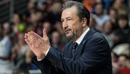 Italbasket, Petrucci “annuncia” Banchi: “Spero saprà farsi amare dai giocatori come Poz”. Il roster del futuro