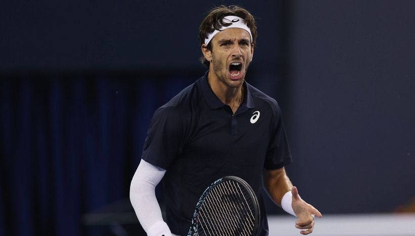 Insulti ai cinesi, Musetti costretto a chiedere scusa: ma è polemica, clima infuocato contro Mannarino