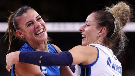 De Gennaro già in campo con Conegliano, primo trofeo dopo i Mondiali: Orro torna in Sardegna, subito sold out