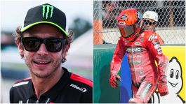 Valentino Rossi pizzicato a ridere di Marquez caduto, è bufera: il web insorge, la risposta di Marc