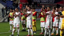 Salernitana, c’è già la mano di Cosmi, fermato il Catania e il Benevento ringrazia