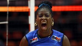 Dopo Orro, anche Sylla sbarca in Turchia: euforia e tarantella per Myriam, con lei il coach Barbolini