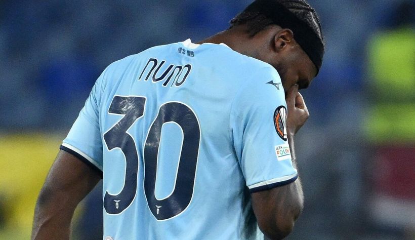 Lazio, esplode caso Tavares: ha lasciato l'Olimpico nell'intervallo? Sarri furioso, Zaccagni lo aspetta