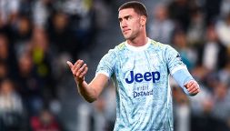 Juventus-Atalanta, Vlahovic fuori dai titolari ed è bufera su lui e Tudor: un gesto di Dusan fa discutere