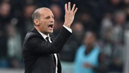 Milan, ufficiale il rinnovo dell'accordo con Fly Emirates: i dettagli, quanto incassa il club meglio di Inter e Juve