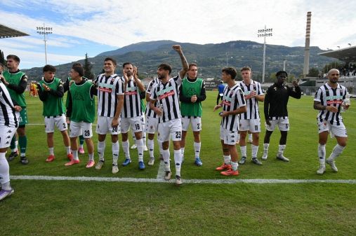 Ternana: il regalo per la festa dei 100 anni arriva col Pineto, l’Ascoli è una corazzata