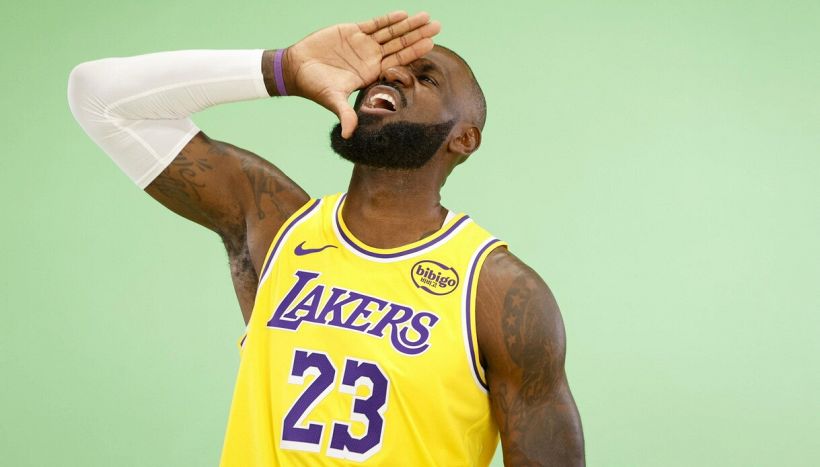 LeBron James, il corpo ha preso la sua… “decision”: la sciatalgia gli farà saltare la prima opening night dopo 22 anni!