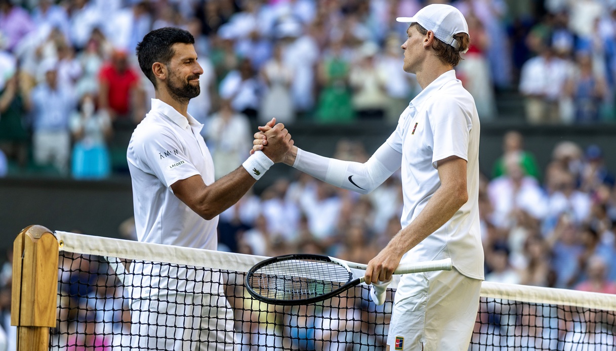 https://wips.plug.it/cips/sport.virgilio.it/cms/2025/10/djokovic-sinner.jpg