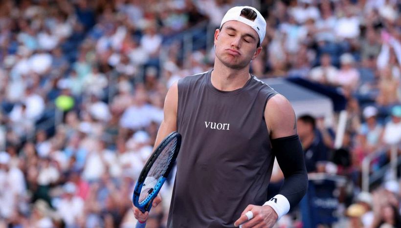 Draper, il finale di stagione da incubo per l’amico di Sinner: la vita privata nel mirino dei tabloid, Henman lo consola