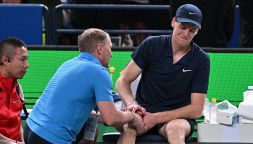 Il ritiro di Sinner fa scuola, l’ATP cambia tutto: Panatta smentisce Pietrangeli e consiglia Jannik. Niente Davis?