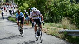 Europei, Pogacar è il cannibale 2.0: Evenepol si prende l’argento, che beffa per Scaroni. Vingegaard è un disastro