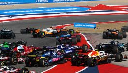 Sprint Usa, Piastri pasticcia al via e fa fuori Norris: polveriera McLaren e Verstappen ringrazia