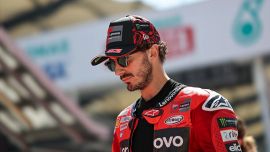 MotoGP Malesia, Bagnaia ridimensiona la sua sfortuna e pensa a Rueda e Dettwiler. Il mistero sulla storia social