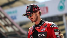 Pagelle Sprint Portimao, classifica piloti MotoGP: Marquez implacabile, Bagnaia scoppiato, Bulega paga dazio