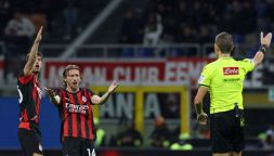 Milan-Pisa, infuria la bufera su Zufferli tra fuorigioco passivi e recupero record. Sui social si grida allo scandalo