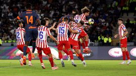 Inter ko con l’Atletico Madrid: per Chivu una certezza e due brutte notizie, gaffe in tv