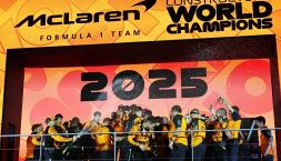 F1 classifica piloti e costruttori: McLaren campione del mondo, Mercedes stacca la Ferrari. Verstappen rosicchia