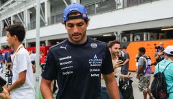 F1, la strana polemica di Sainz contro televisioni e media: "Solo fidanzate e vip, dove sono i miei sorpassi?"