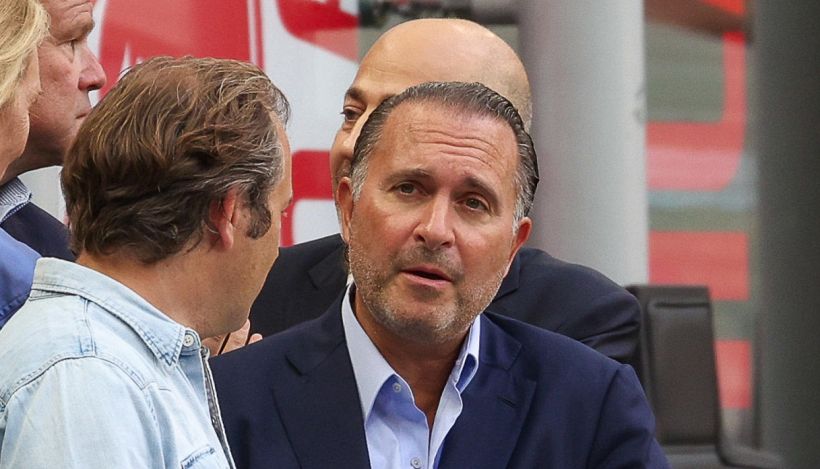 Milan, Cardinale cittadino italiano per “meriti speciali”: rabbia e ironia dei tifosi per le motivazioni