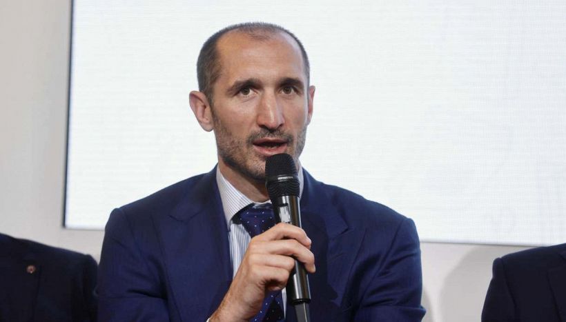 Juventus, l’Uefa apre un procedimento sul FPF: cosa rischiano i bianconeri. Indiscrezioni sul nuovo Cda: non c’è Chiellini