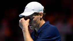 Sinner, la rinuncia alla Davis scatena la bufera mediatica. Gramellini: “Si è messo in un guaio”. L’attacco della Gazzetta