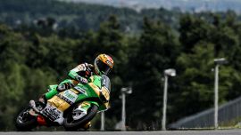 Incidente Dettwiler, polemiche sul mancato warm up. I piloti MotoGP scossi, Bagnaia: 'Non si doveva correre'