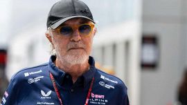 Sinner come Tomba, la sentenza di Briatore dopo il caso Davis: “Devi essere un miserabile”. Poi il messaggio a Spalletti