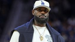 LeBron James spaventa i fan: "Vi svelo la decisione delle decisioni". Ritiro o cosa? L'ultima trovata del Re