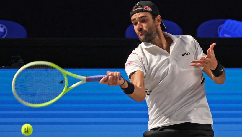 Berrettini flop con De Minaur: Matteo è scarico e s'arrende in due set, niente derby con Sinner