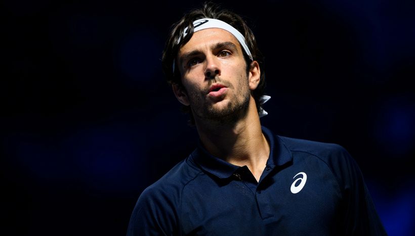 Il derby dei Lorenzo lo vince Sonego: Musetti si butta via sul più bello e ora le Finals tornano a rischio