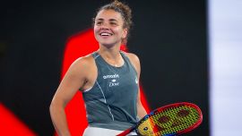 Paolini vince due volte e vede le WTA Finals: la lezione a Swiatek dopo il regalo di Sabalenka contro Rybakina