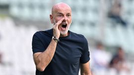 Fiorentina mai così male da 100 anni, Pioli si sente alla pari della Roma ma rischia esonero contro il 'suo' Milan