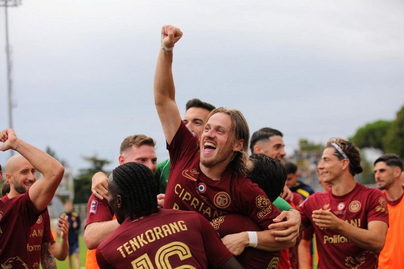 Serie C: Donnarumma blinda il primato della Salernitana, Luciani fa volare il Ravenna contro la Samb