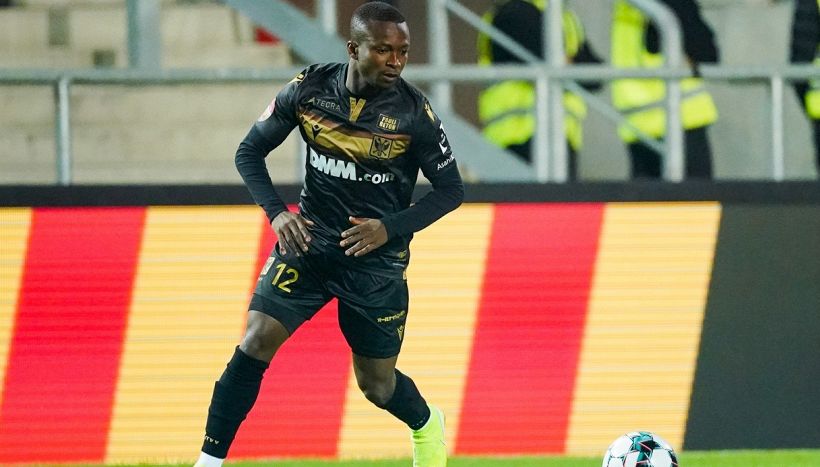 Samuel Asamoah, rottura del collo e rischio paralisi: chi è il calciatore togolese che tiene in ansia la Cina