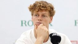 Sinner, test a Montecarlo e dubbi sulla preparazione. Panichi glissa e celebra Rune: "Ragazzo meraviglioso"