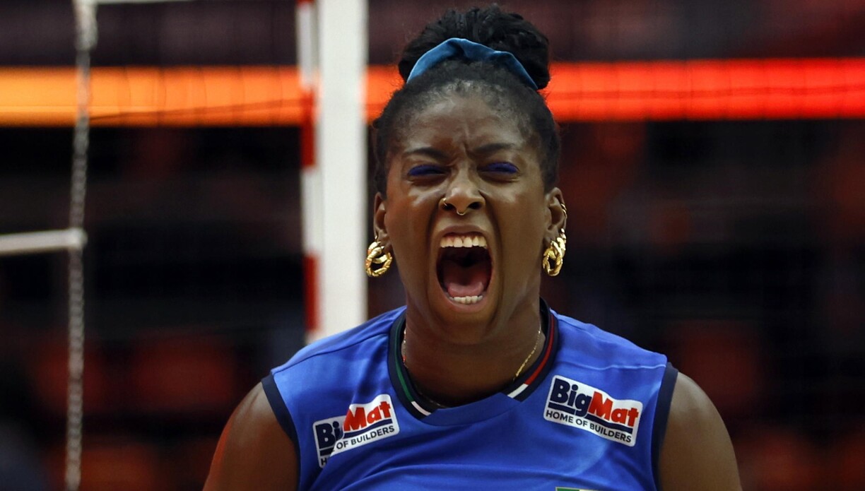 https://wips.plug.it/cips/sport.virgilio.it/cms/2025/10/syllllaa-1.jpg