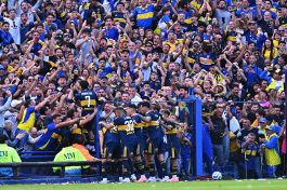 Superclasico al Boca, demolito il River Plate: follia alla Bombonera