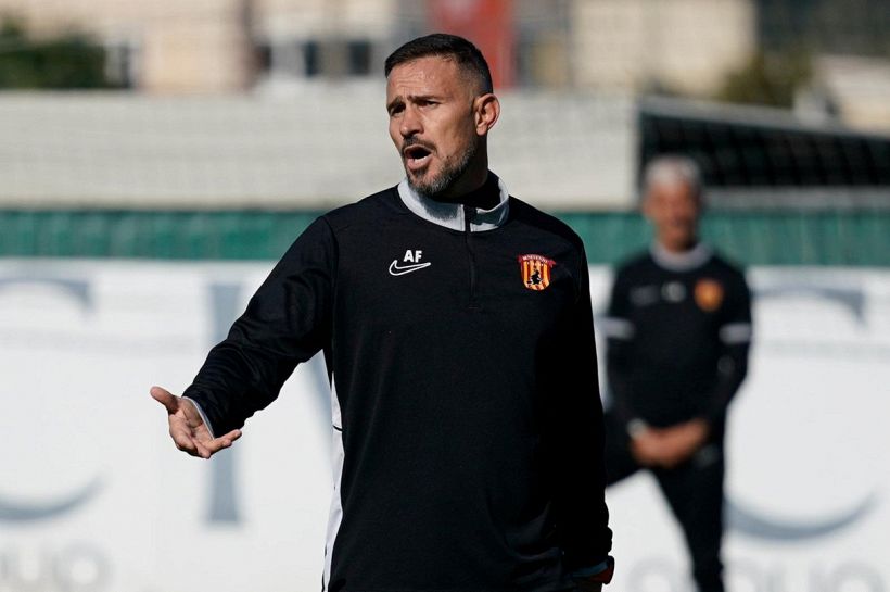 Benevento, primo hurrà con Floro Flores, il Vicenza vola sotto gli occhi di Otero