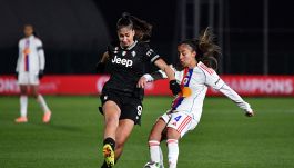 Champions, Juventus Women-Lione come Milan-Liverpool: da 3-0 a 3-3. Finale folle, rigore e gol annullato
