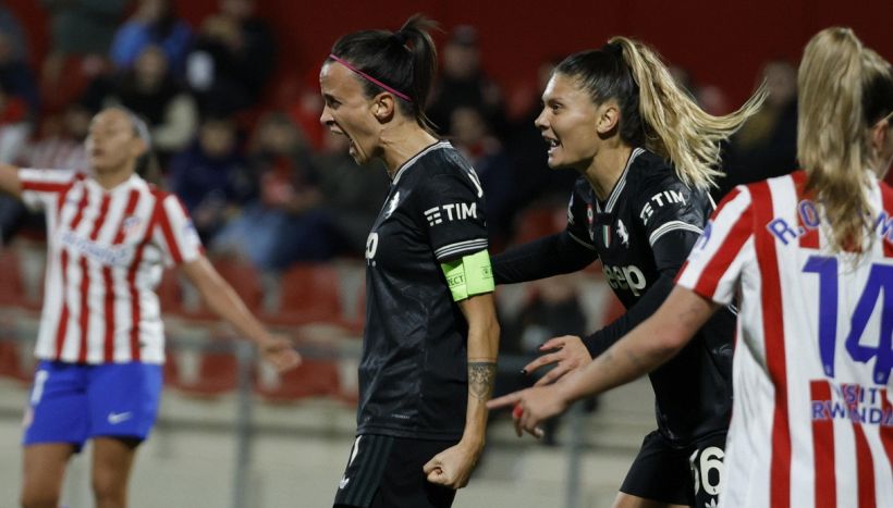 Juventus Women, paura in campo: Medina dell'Atletico d'urgenza in ospedale dopo uno scontro con Bonansea, come sta