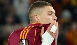 Roma capolista senza più attaccanti, mazzata su Dovbyk e Dybala è ancora ko come Bailey