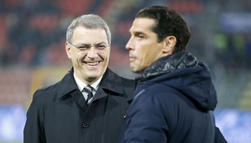 Svolta Juventus: Comolli ad e l'ingresso di Tether che 'spaventa' Elkann, cosa cambia con il nuovo CdA