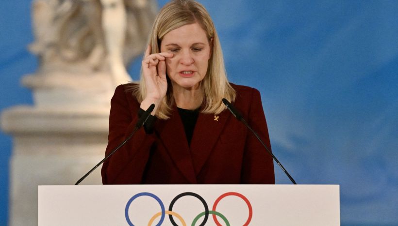Kirsty Coventry, Presidente CIO, mostra il suo lato umano e si commuove alla cerimonia di accensione della Fiamma: lezione di pace
