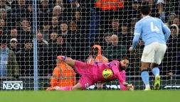 Manchester City, Donnarumma para un rigore, poi Foden evita un'altra figuraccia a Guardiola: Leeds battuto 3-2