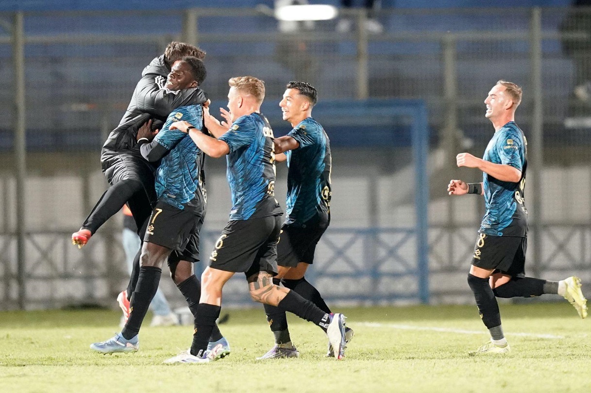 Ekuban e compagni del Latina (LPS)