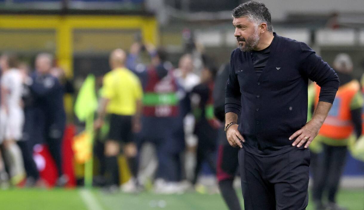 https://wips.plug.it/cips/sport.virgilio.it/cms/2025/11/gattuso-ct-italia.jpg
